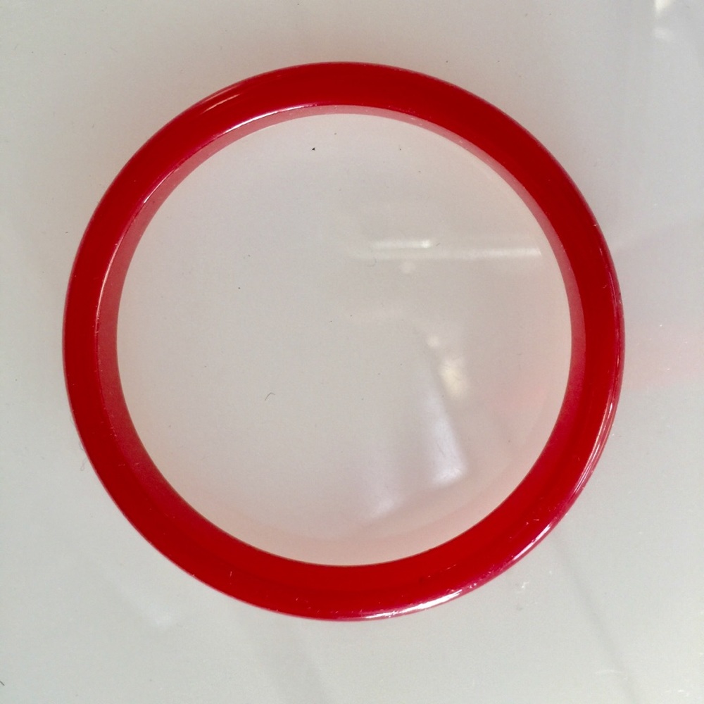 Red Bakelite Bangle Bracelet - Picture 1 of 5